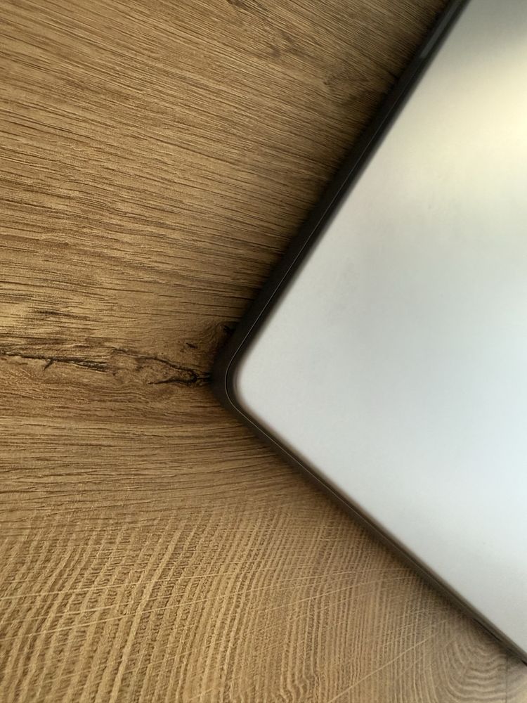 MacBook Pro 16" M1 Pro 16GB 512GB Гаранция