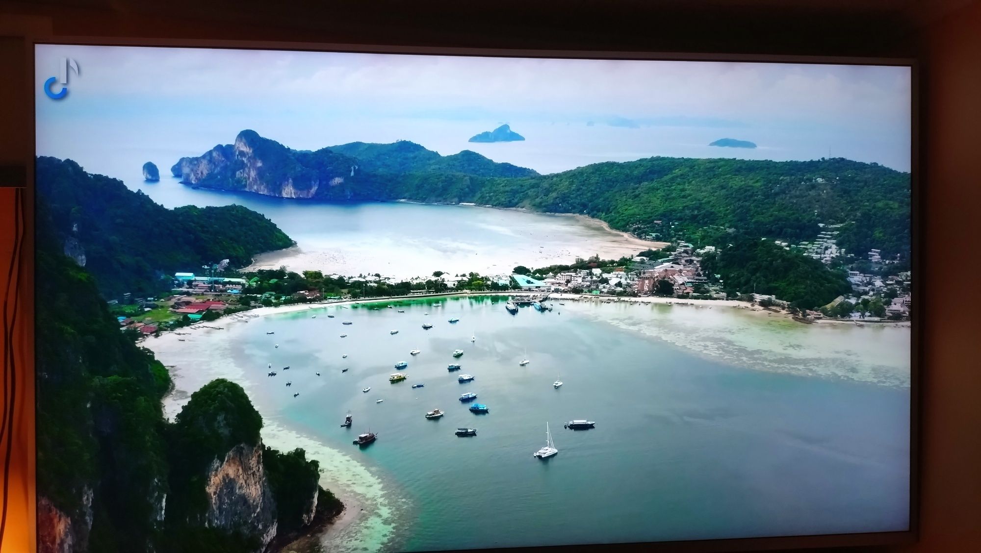 led телевизор Sony  4 K ,андроид 55' KD- 55 XE 8577