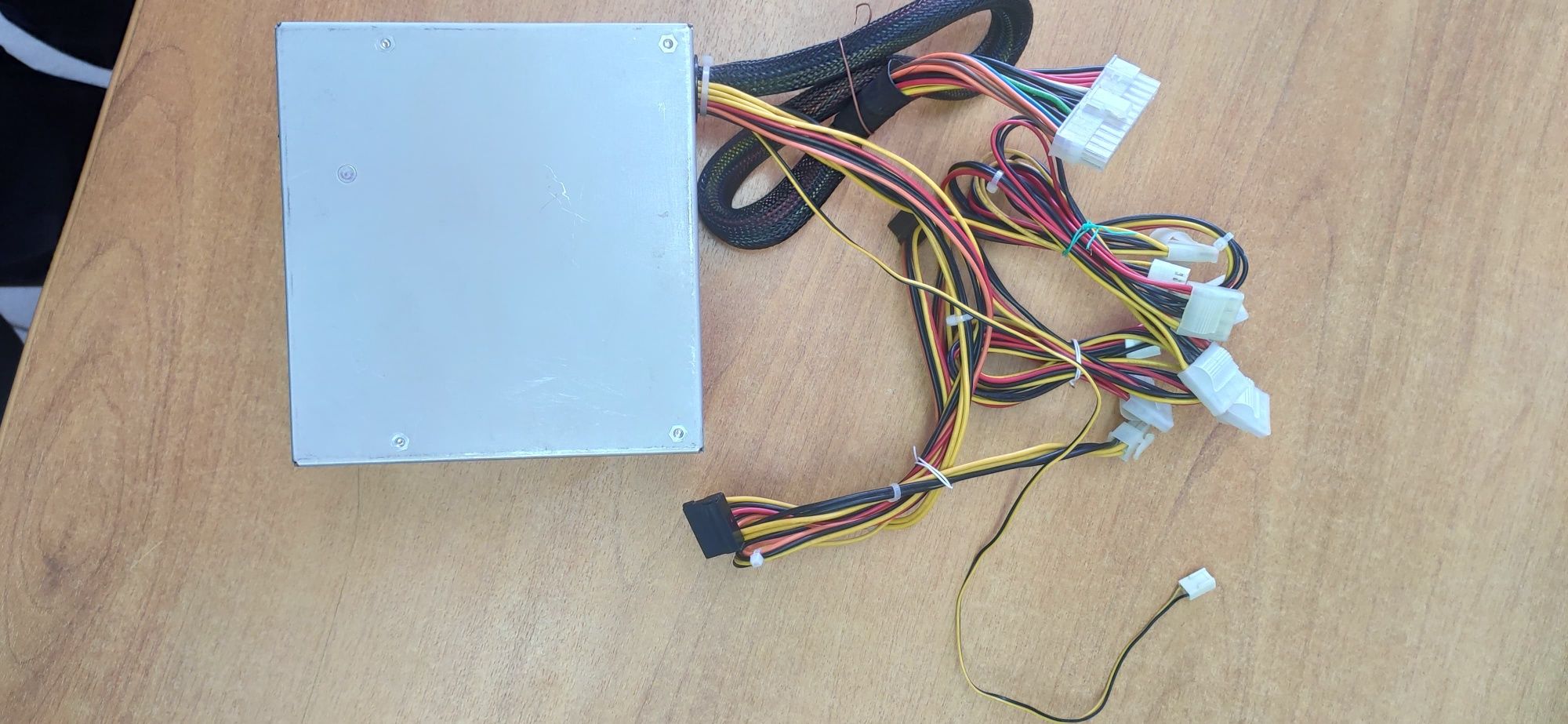 Блок питания 360W Chieftec HPC-360-102 DF ATX 20pin