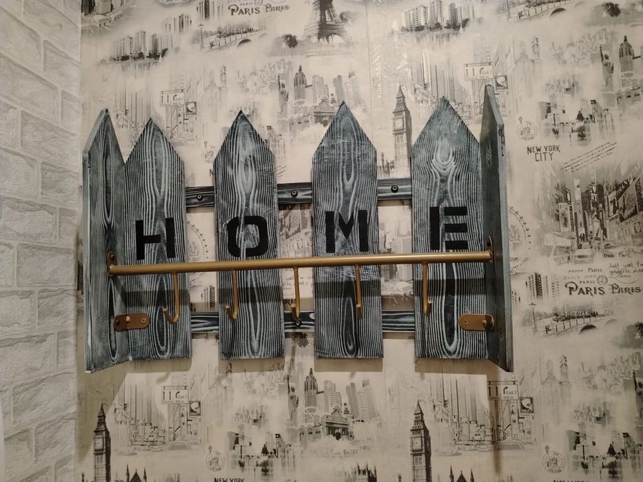 Продам вешалку...