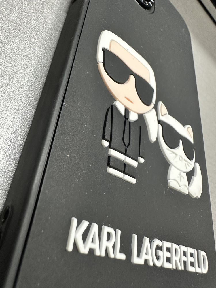 3D Калъф Karl Lagerfeld - Karl and Choupette, iPhone 14 Plus, черен