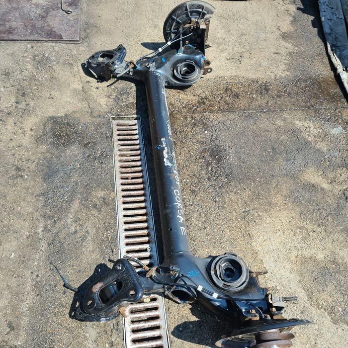 Punte spate cu rulment 4X100 Opel Corsa E 1.0; 1.2; 1.4