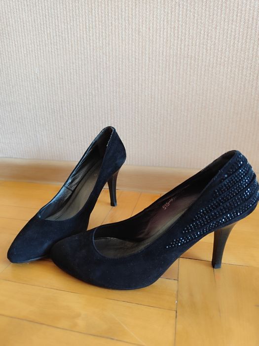 Женские туфли, размер 38, в отличном состоянии