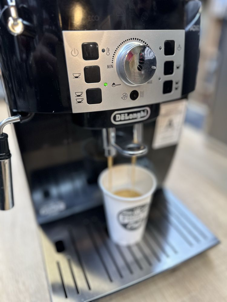 Espresor automat delonghi revizionat