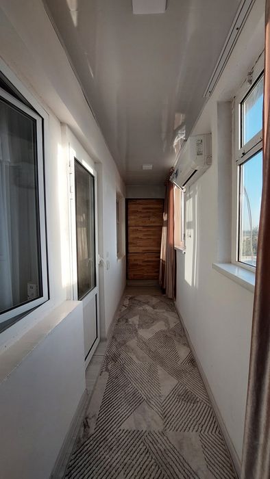Продается 3-комнатная в московской высотке на Хамида Олимжана