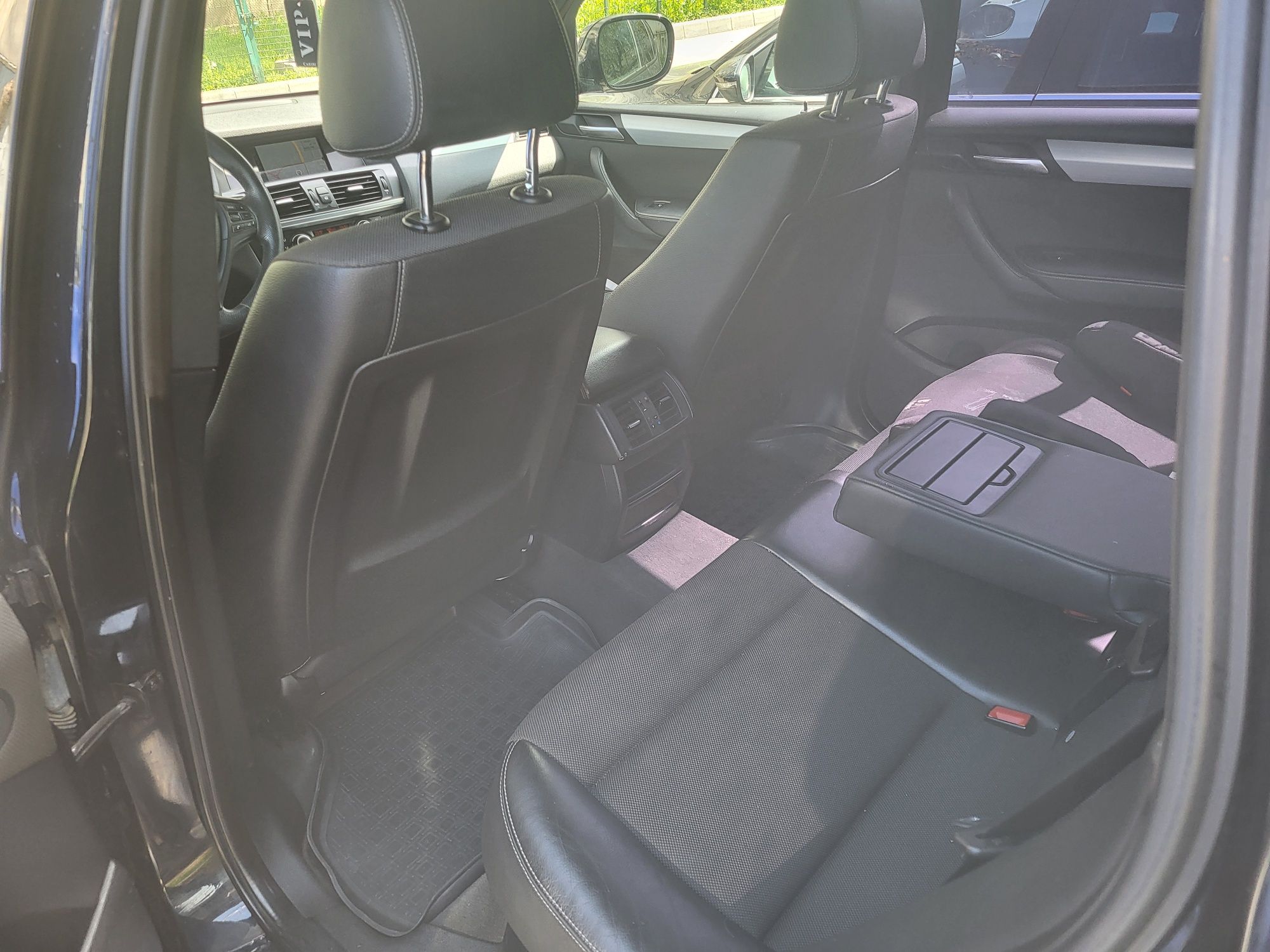 BMW X3 M-PAKET interior-exterior