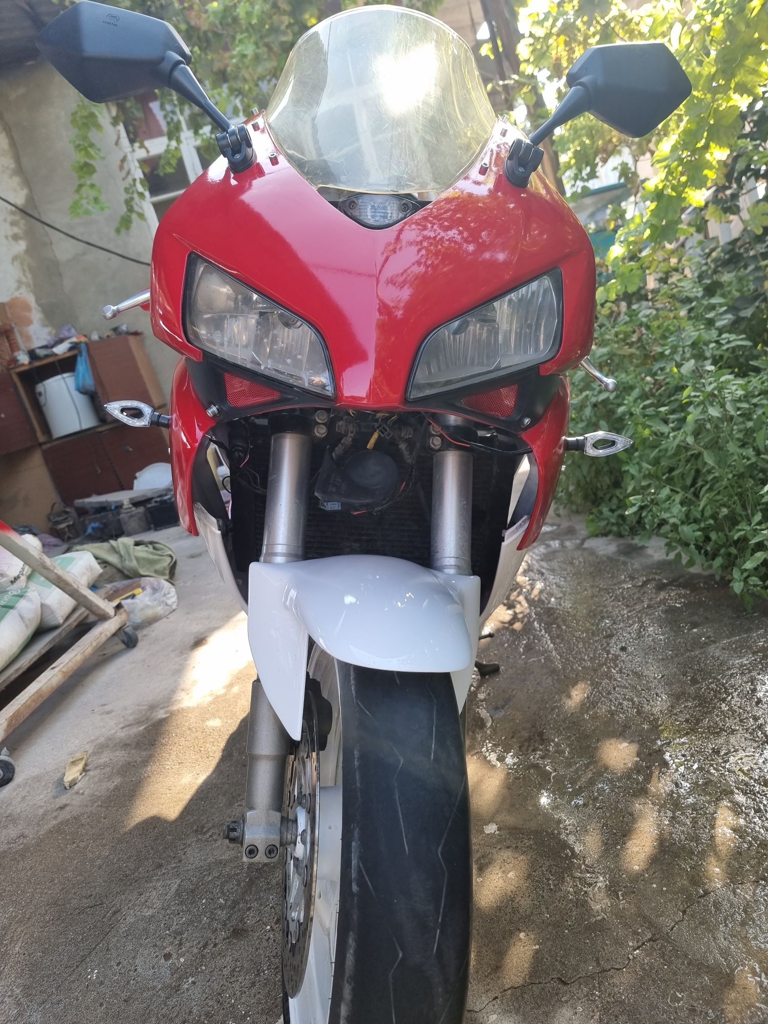 Yamaha 1000 kub sotiladi