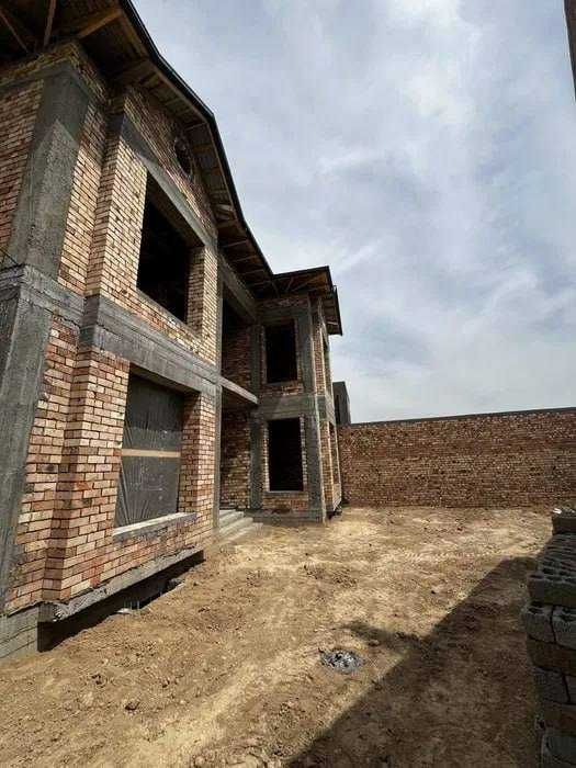 Срочна! Продаётся Уч кахрамон участок 5 соток 8 комнат 165 000$