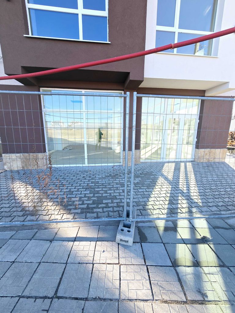 Дава се под наем Магазин в Пловдив, Коматевски възел - 143 кв.м за 1001 € - Снимка #12