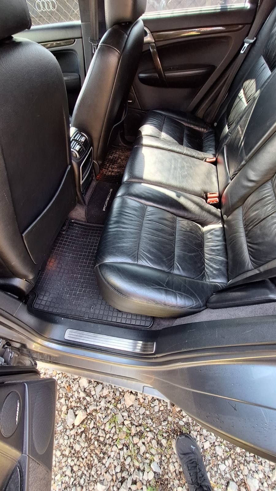 Porsche Cayenne Turbo V8,450 к.с. ,10 броя на части