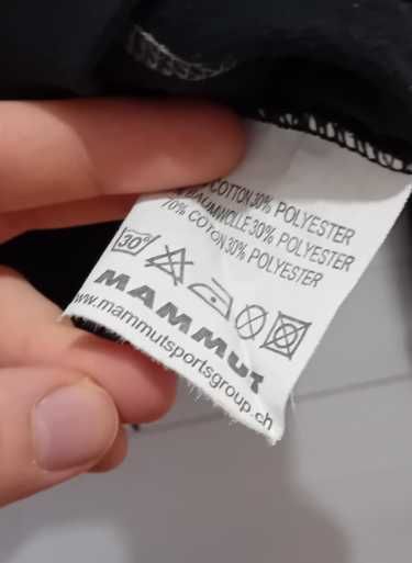 Оригинално горнище с качулка Mammut