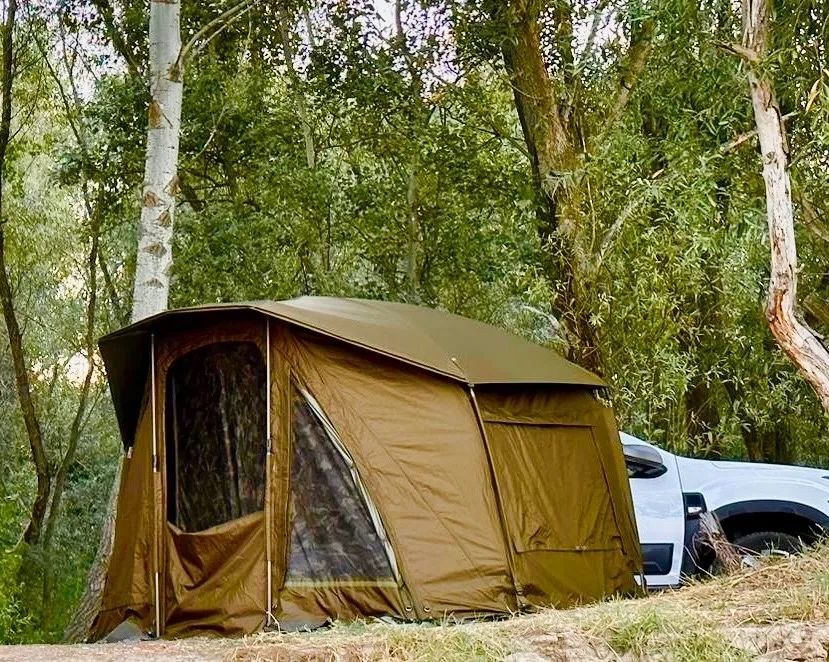 Cort Pescuit Fox Frontier XD+ Vapour Peak anti-condens