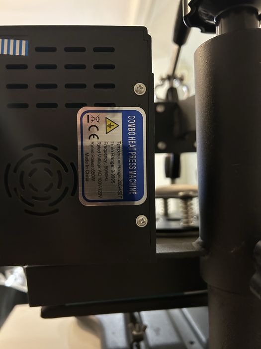 Vând presă termică personalizare