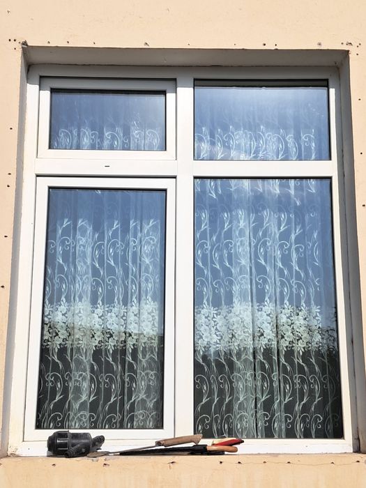 Akfa eshik va romlar