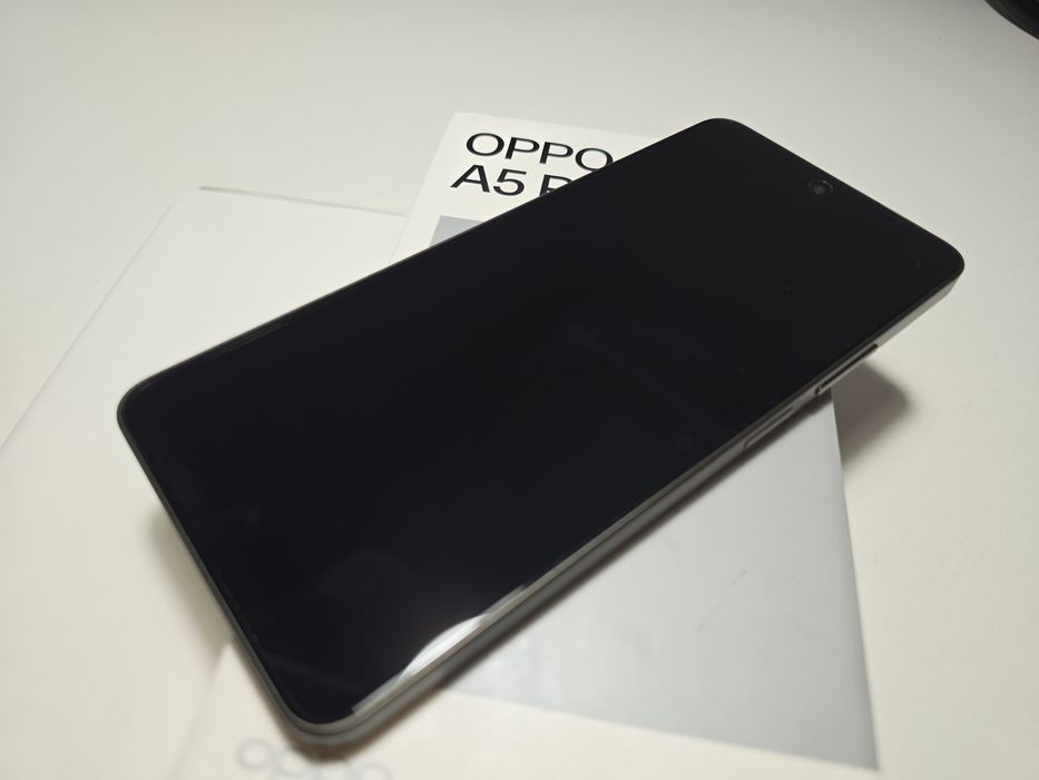 Telefon Oppo A5 Pro 5G