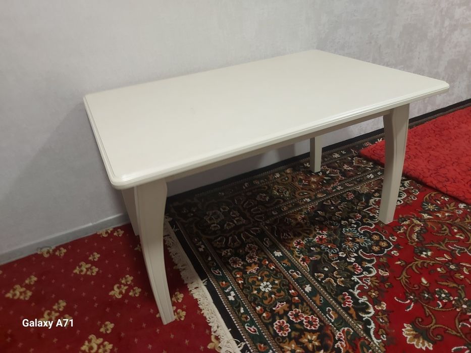 Стол кухня. Stol oshxona uchun.