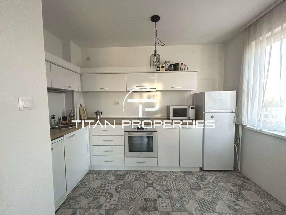 Дава се под наем Двустаен апартамент в Варна, Зимно кино Тракия - 60 кв.м за 562 € - Снимка #2