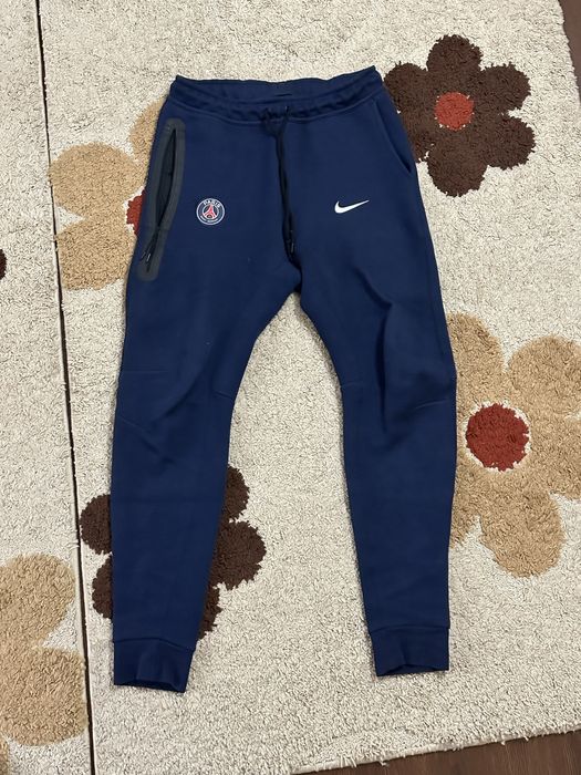 Pantaloni nike tech x PSG