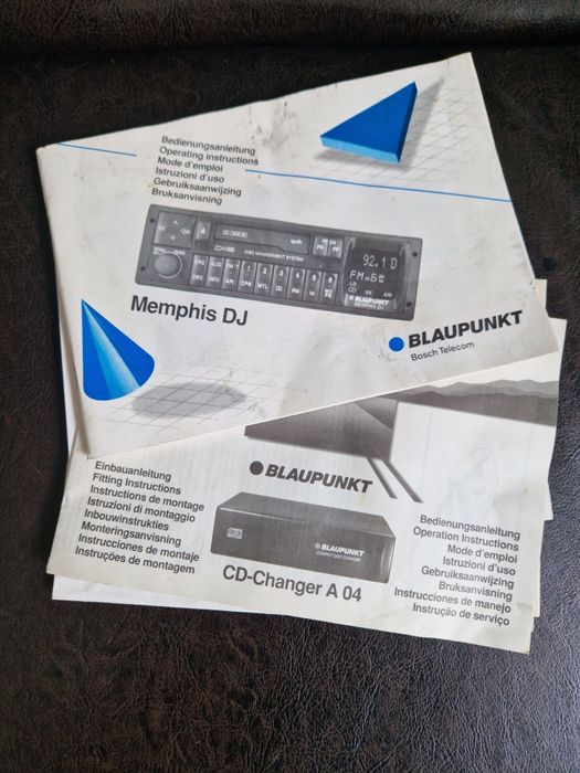 Casetofon blaupunkt pentru mercedes bmw sau porsche