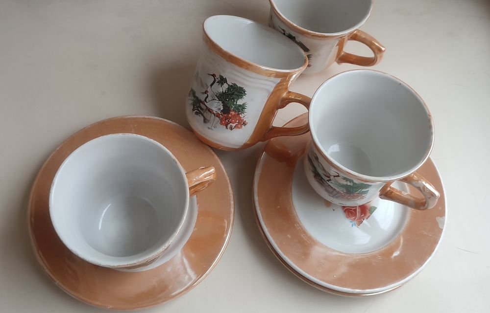 Посуда стакан блюдце