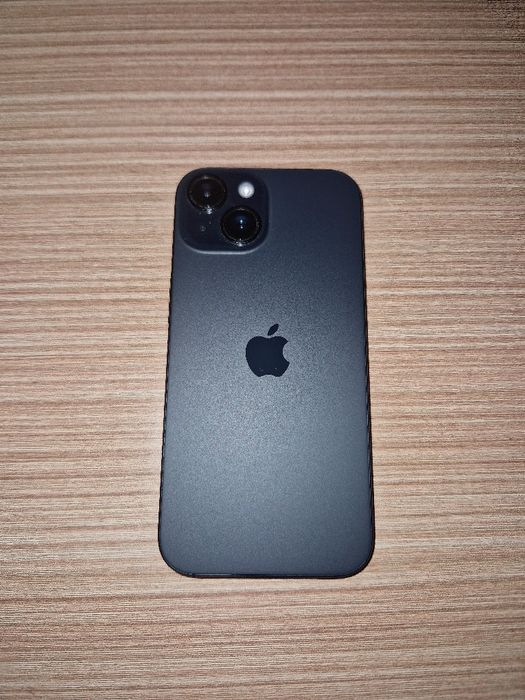 Iphone 15 impecabil!