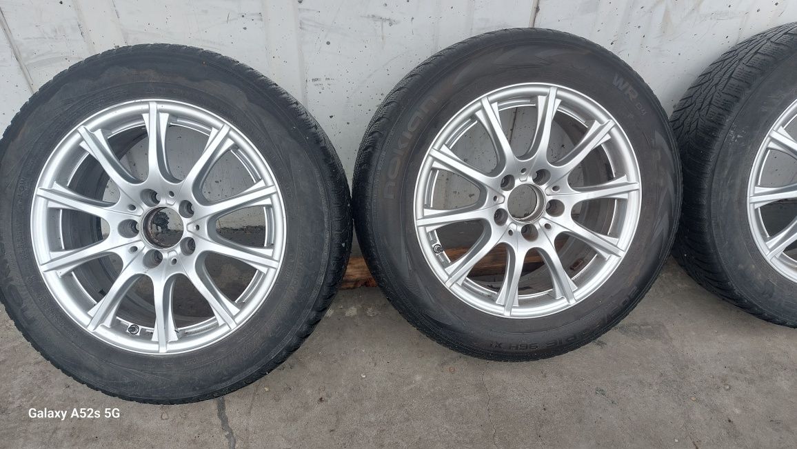 Vand set jante originale pe 16 de Mercedes