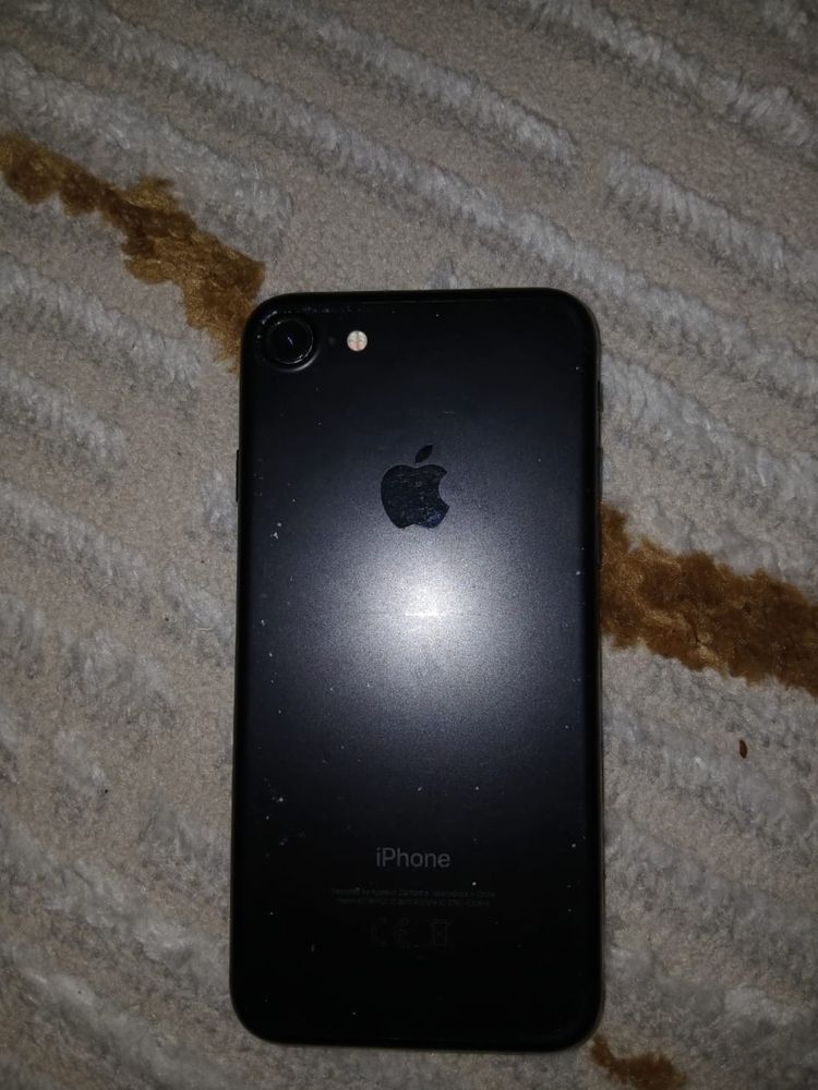 iPhone 7 бу 128гб аккумулятор 100%
