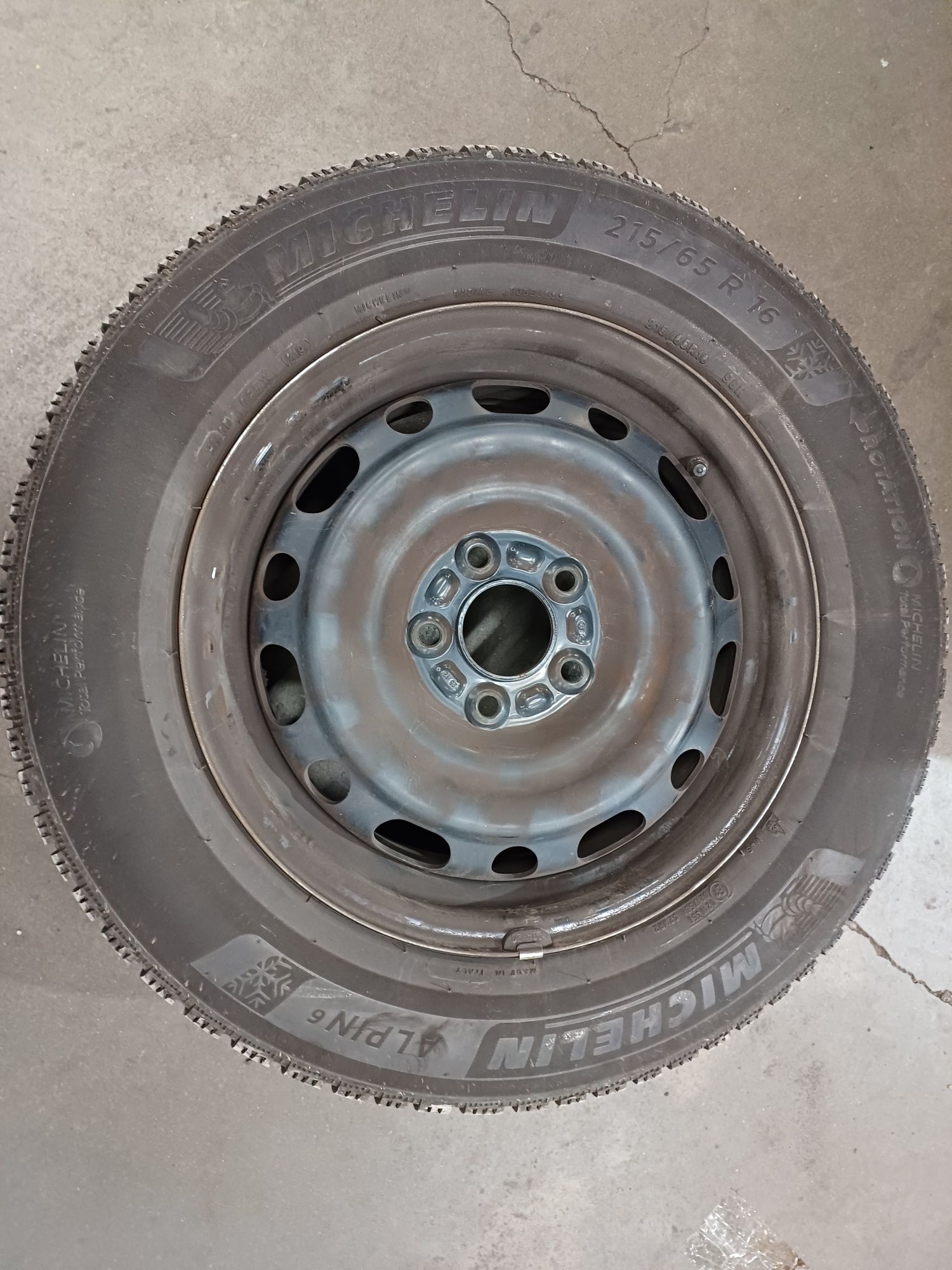 Set de 4 Jante + 4 Anvelope iarnă Michelin Alpin 6