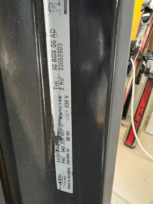 AEG-Electrolux -74 л,инокс,фурна за вграждане с котлони,мод.Е33512