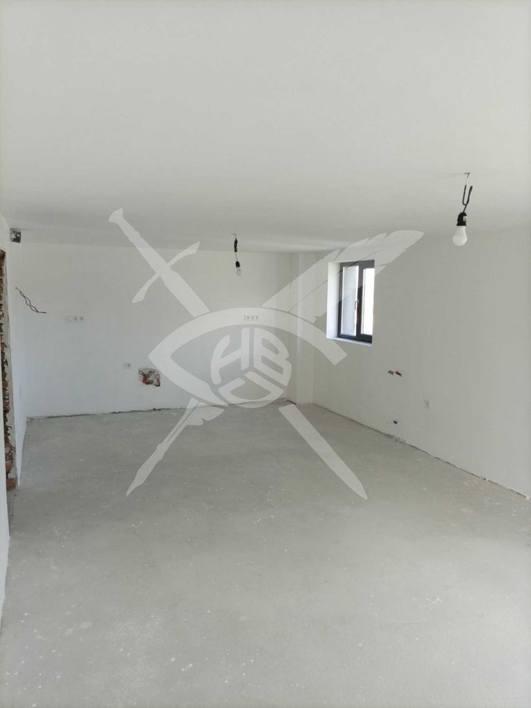 Продава се Къща в с. Радуил, Област София-област - 232 кв.м за 936 €/кв.м - Снимка #4