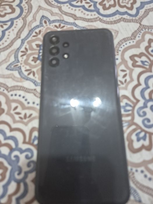 Продам телефон Самсунг