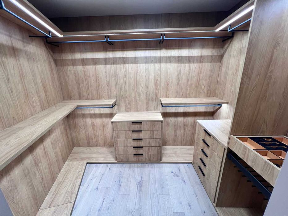 Дава се под наем Двустаен апартамент в София, Витоша - 86 кв.м за 500 € - Снимка #2