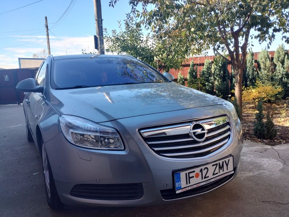 Opel Insignia Sports Tourer SW 2013