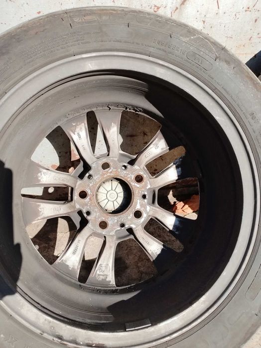 Продавам джанти с гуми за БМВ