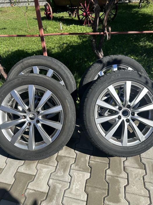 Jante R18 cu cauciucuri de vară – 1500 lei (ușor negociabil)