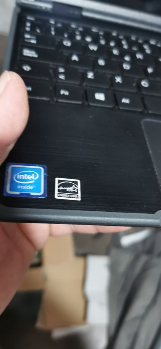 vand laptop lenovo 300e 2gen