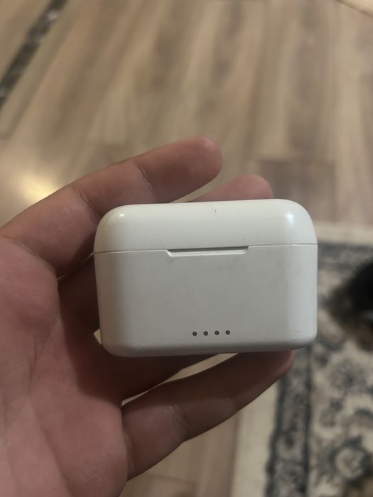 Vand casti JVC aproape noi