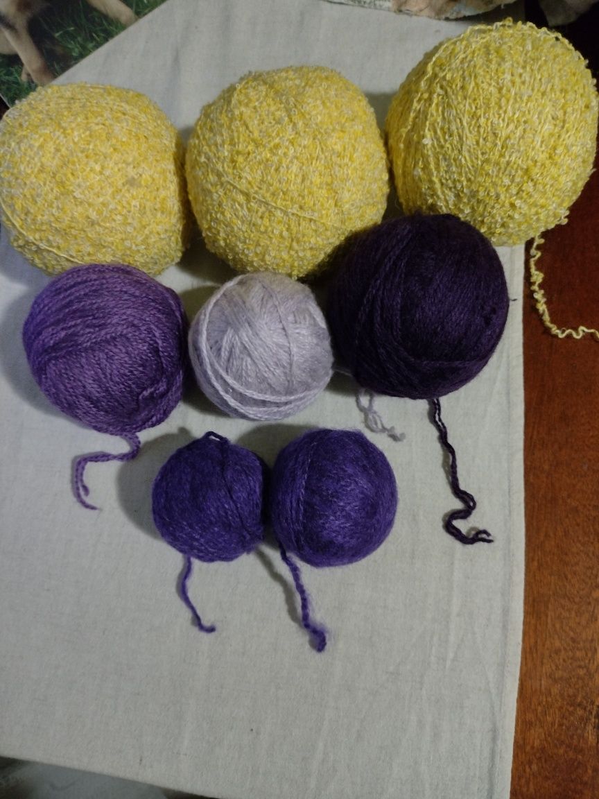 Mohair, sepci, genti, bluze fuste,