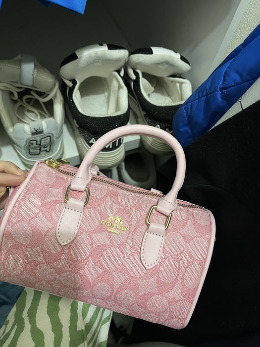 Geanta coach roz pudrat