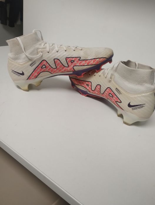 Ghete de fotbal Nike Mercurial Superfly