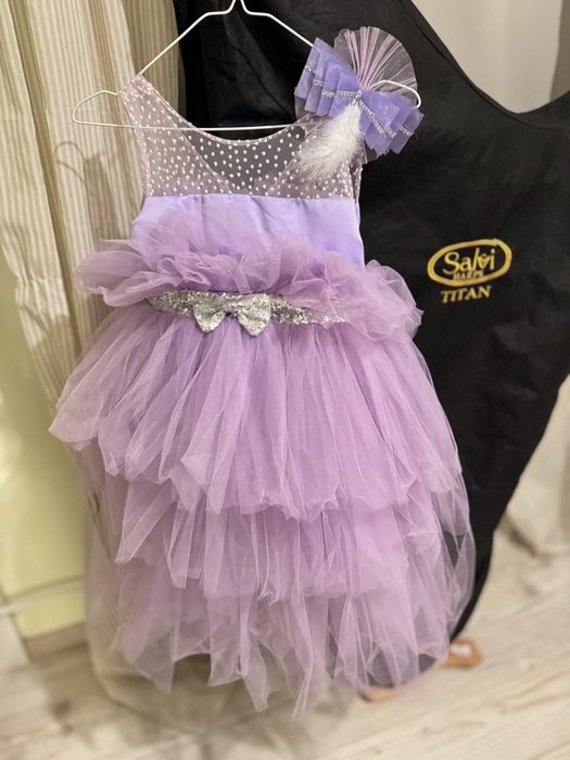 Детска официална рокля р-р 10г, 140см