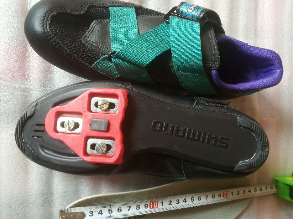 Shimano SH R070 pantofi bici noi, Nr. 39( 24,5cm), cu placute