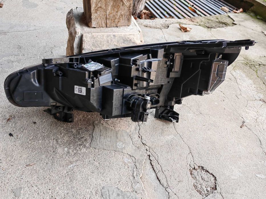 Фар Renault Clio 5 Face 2023г./Фар Рено Клио 5 фейс Оригинален