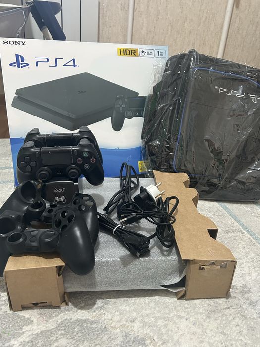 Sony PlayStation 4 slim 1TB