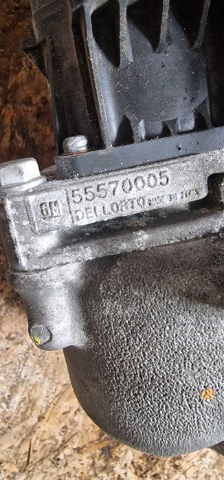 EGR cu Racitor Gaze Opel Mokka Meriva Insignia Astra 1.6CDTI 55570005