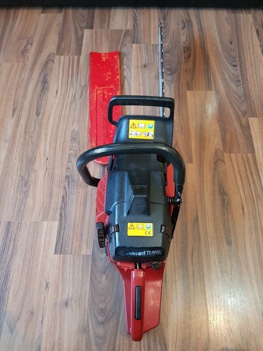 Jonsered J 2071,drujbă de tăiat lemne.