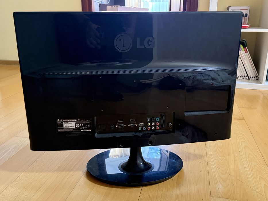 Monitor/ TV LED LG Flatron M2780D-PZ 27 inch Full HD