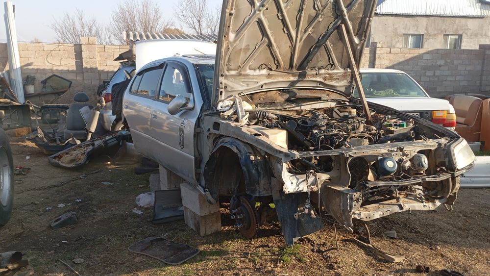 Лексус GS, на разбор