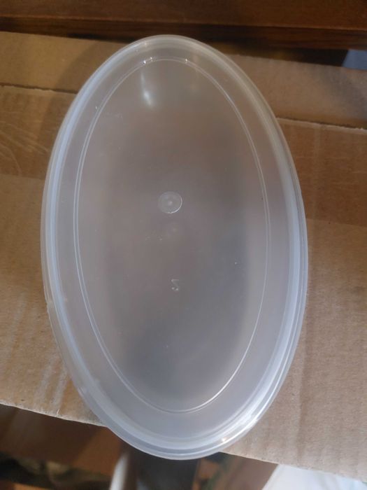 Контейнеры пластиковые с крышкой 220 мл.