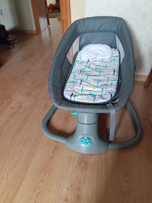 Шезлонг кресло на батарейках